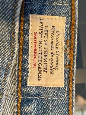 Levis 501 Button Fly Jeans